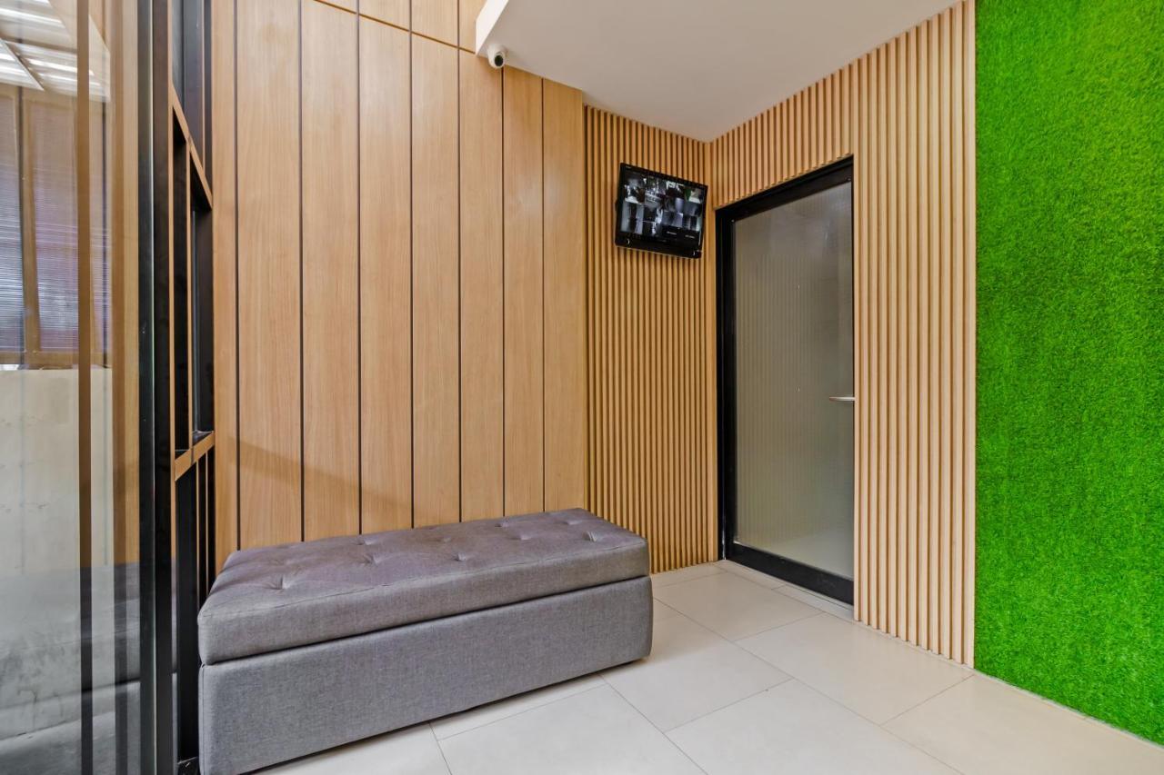 ג'קרטה Env Room מראה חיצוני תמונה